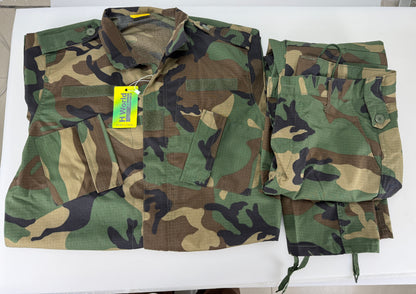 H World Shopping mens Military Tactical Hunting Combat BDU Uniform Shirt Pants Belt Woodland Suit